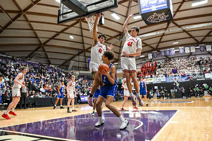Lincoln Gresham 6A Oregon boys basketball quarterfinal Naji Saker -71